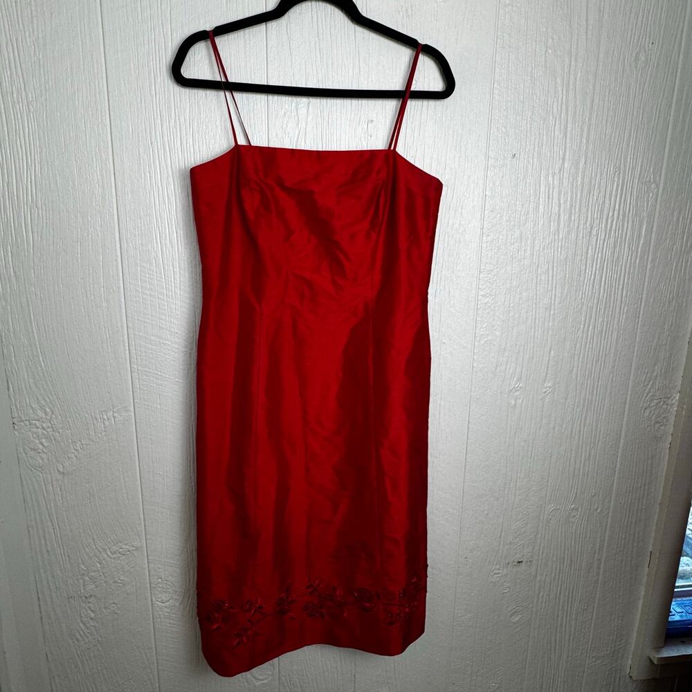 Ann Taylor Red 100% Silk Dress Size 8 Sleeveless Romantic Beaded 90s Midi Sheen - Picture 7 of 8